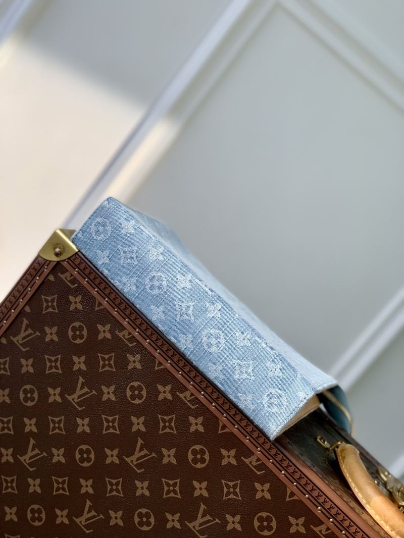 LV Clutch Bags